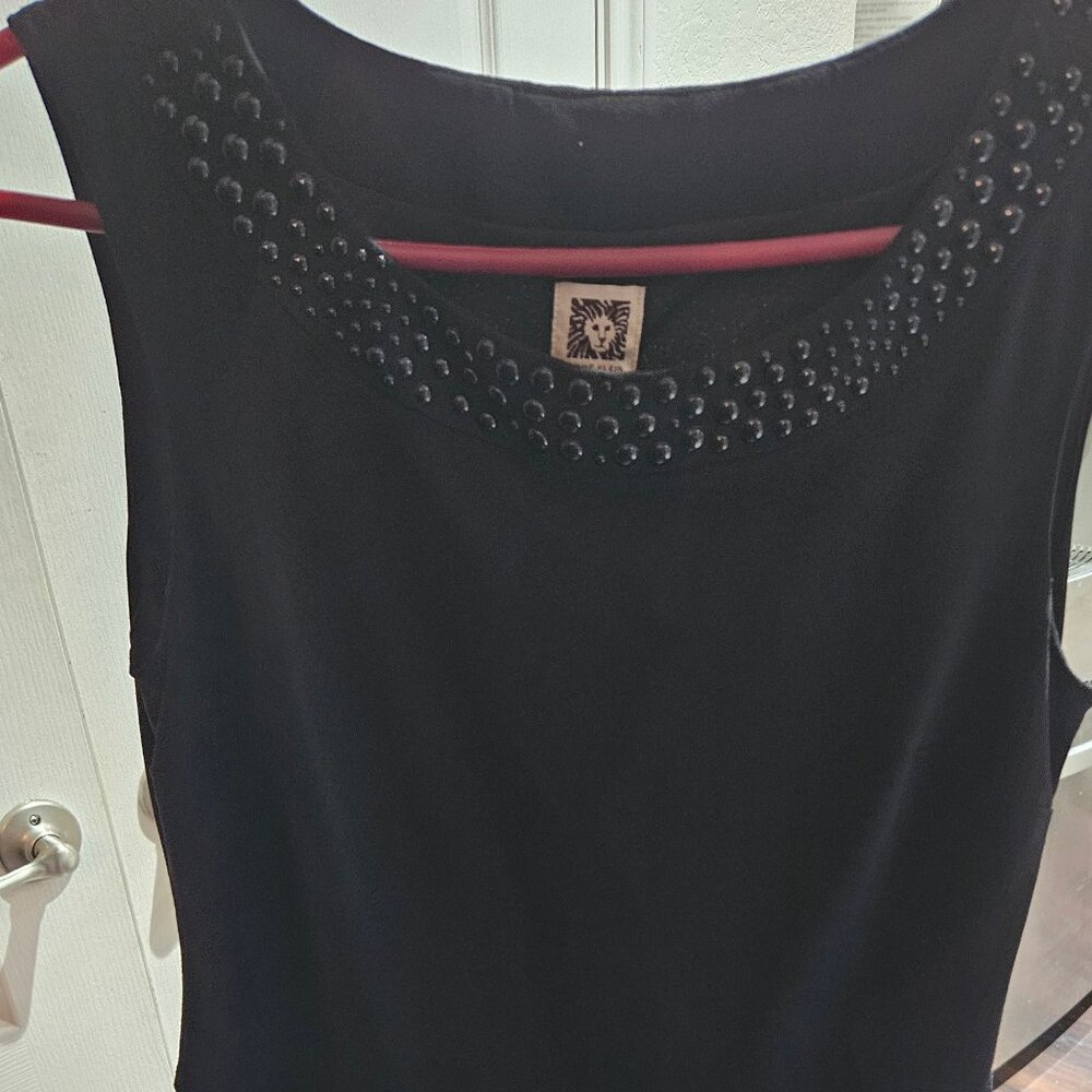 Anne Klein  Size 4 Black and Pink
